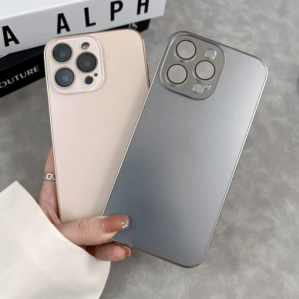iPhone 12 a 14 / Funda I Glass Titanio