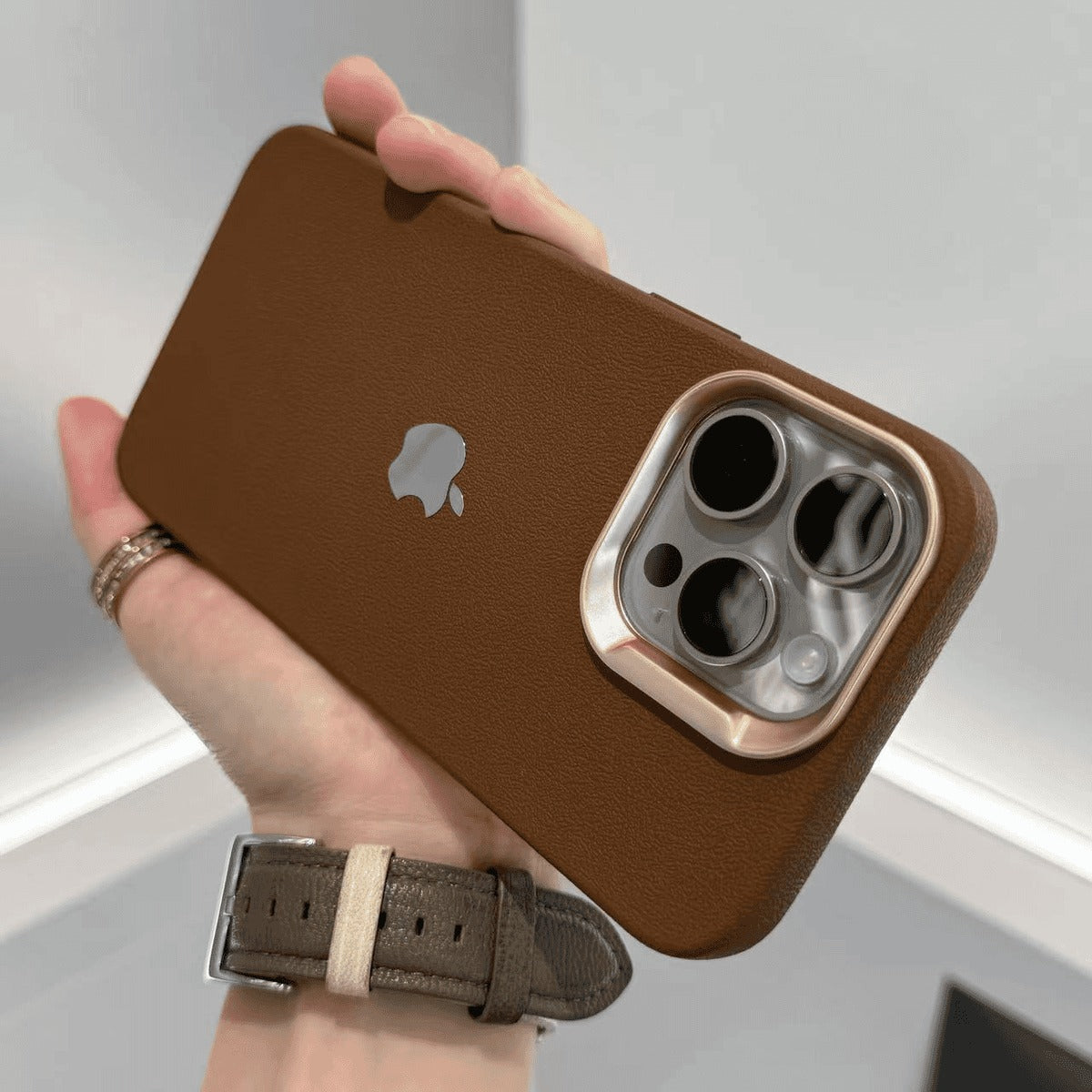 iPhone 15 / Funda Uno