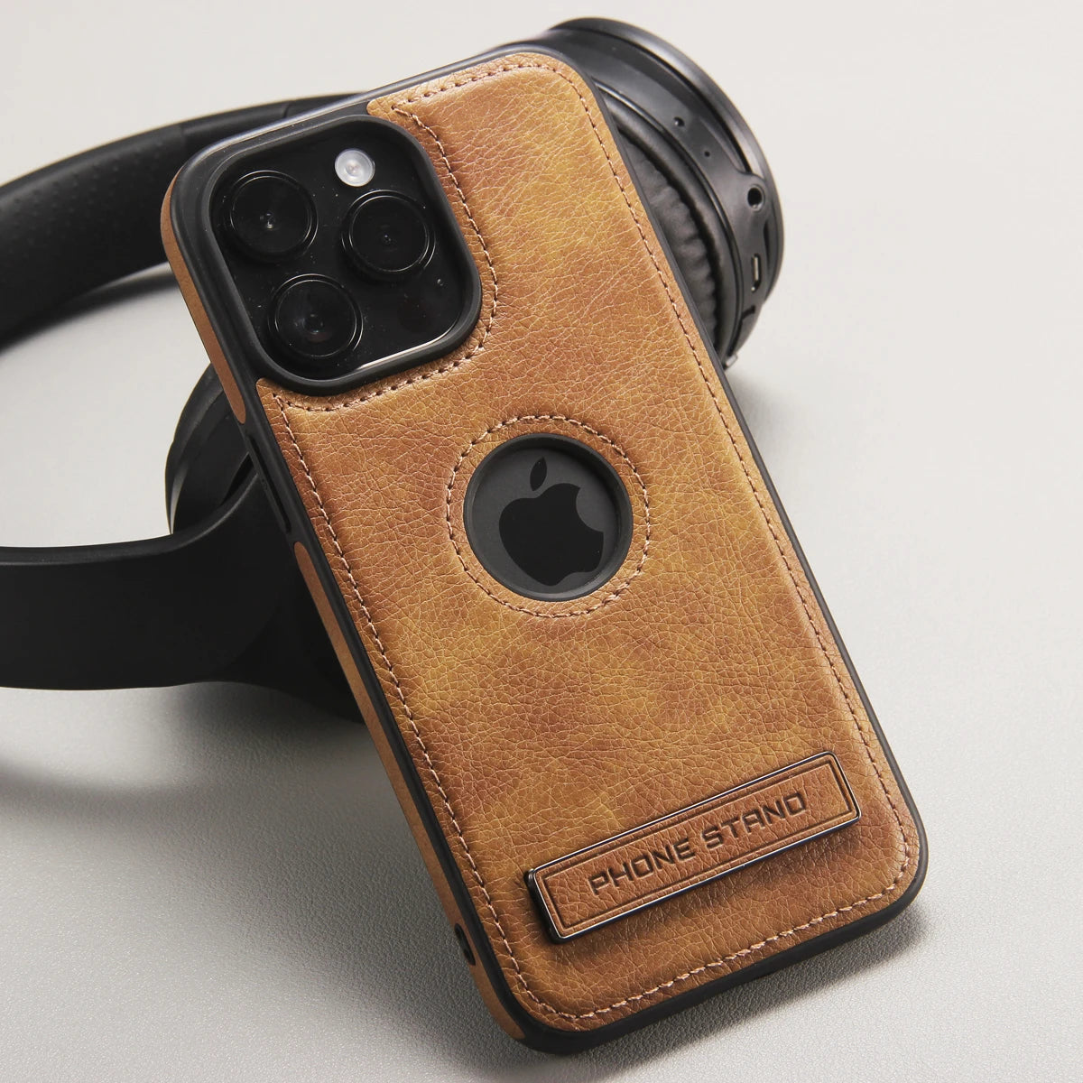 iPhone 12 a 15 / Funda Cuero Stand