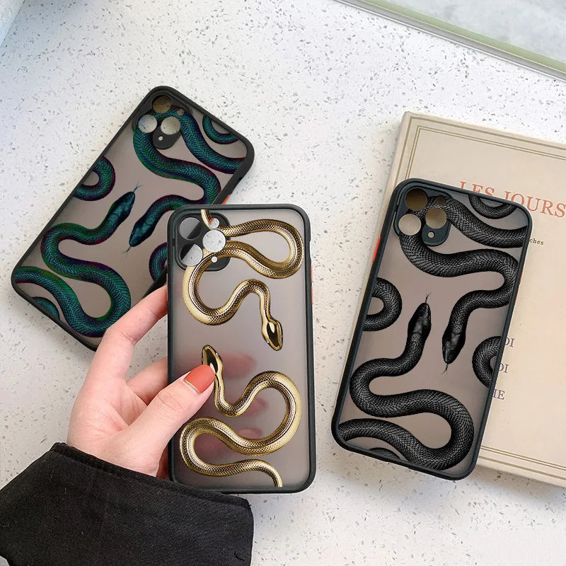 iPhone MagSafe 15 / Funda Serpiente Lujo