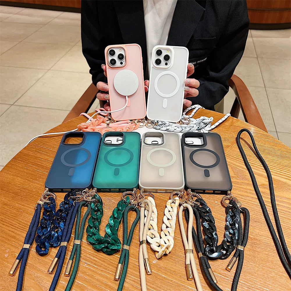 iPhone 12 a 15 / Funda Nix con cadena