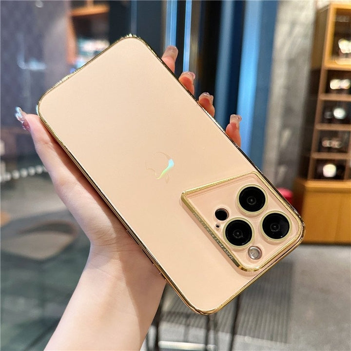 iPhone 12 a 15 / Funda Treck MagSafe