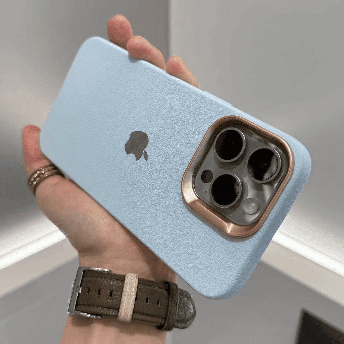 iPhone 11 y 12   /  Funda Uno