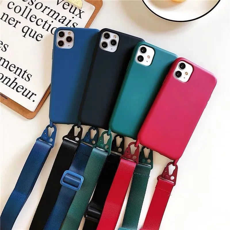 iPhone 12 a 14 /  Funda Teen con Correa