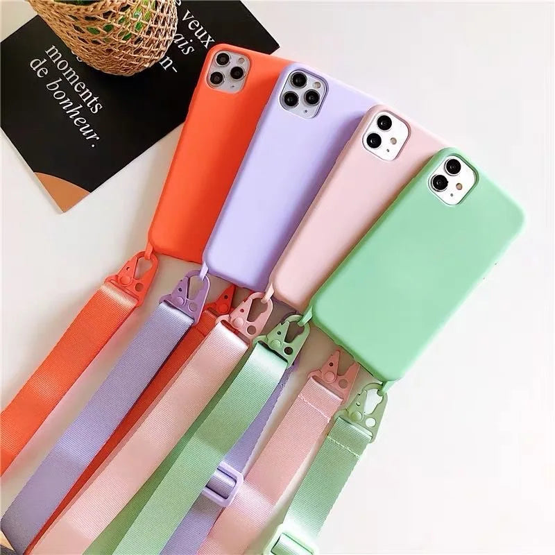 iPhone 12 a 14 /  Funda Teen con Correa