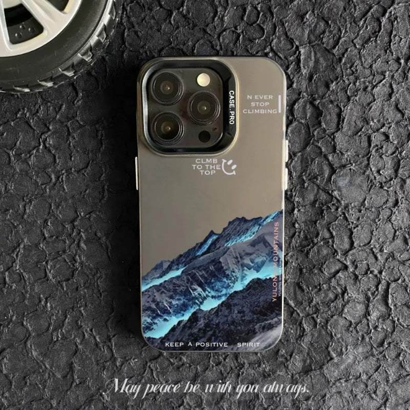 iPhone 15 /  Funda Montaña